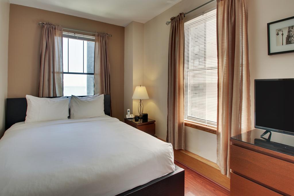 שיקגו Dewitt Hotel And Suites חדר תמונה