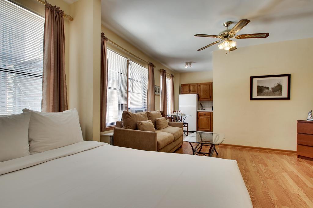 שיקגו Dewitt Hotel And Suites חדר תמונה